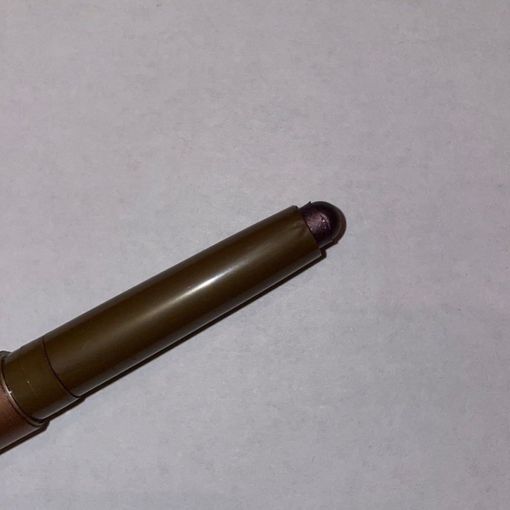 Violet Tyra Beauty Eyeshadow Stick